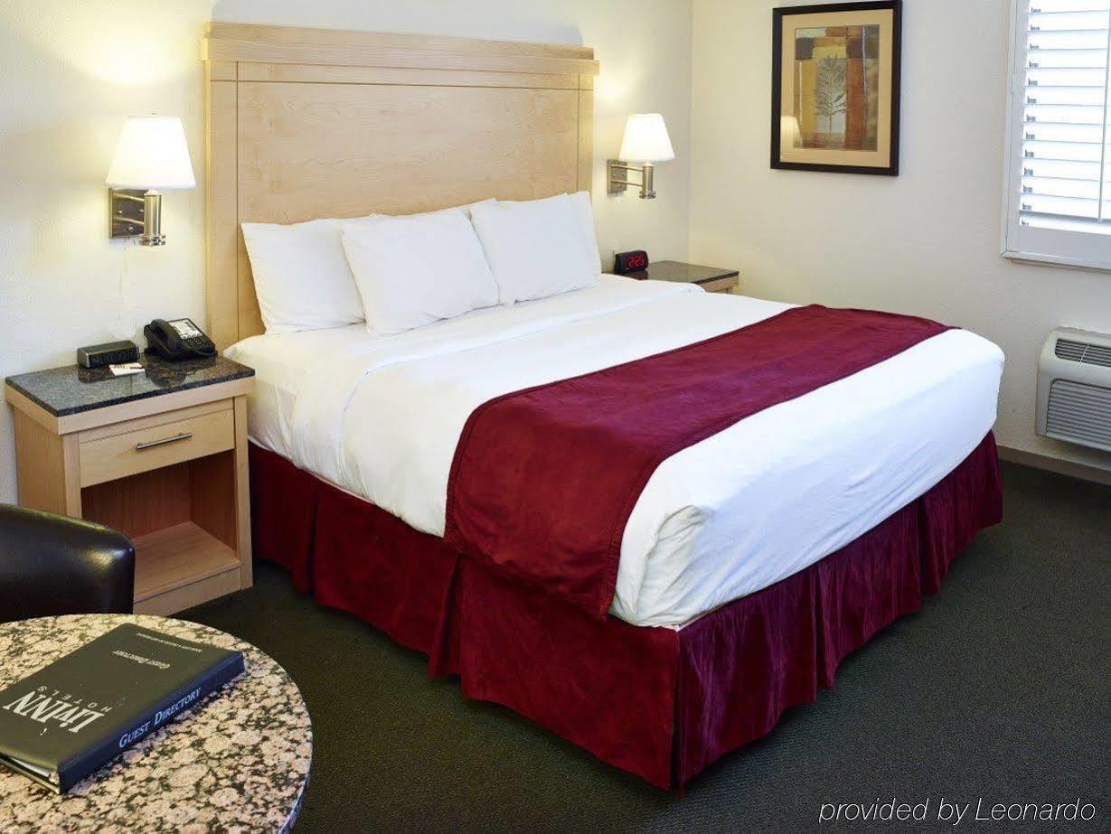 Livinn Hotel St Paul East / Maplewood Buitenkant foto