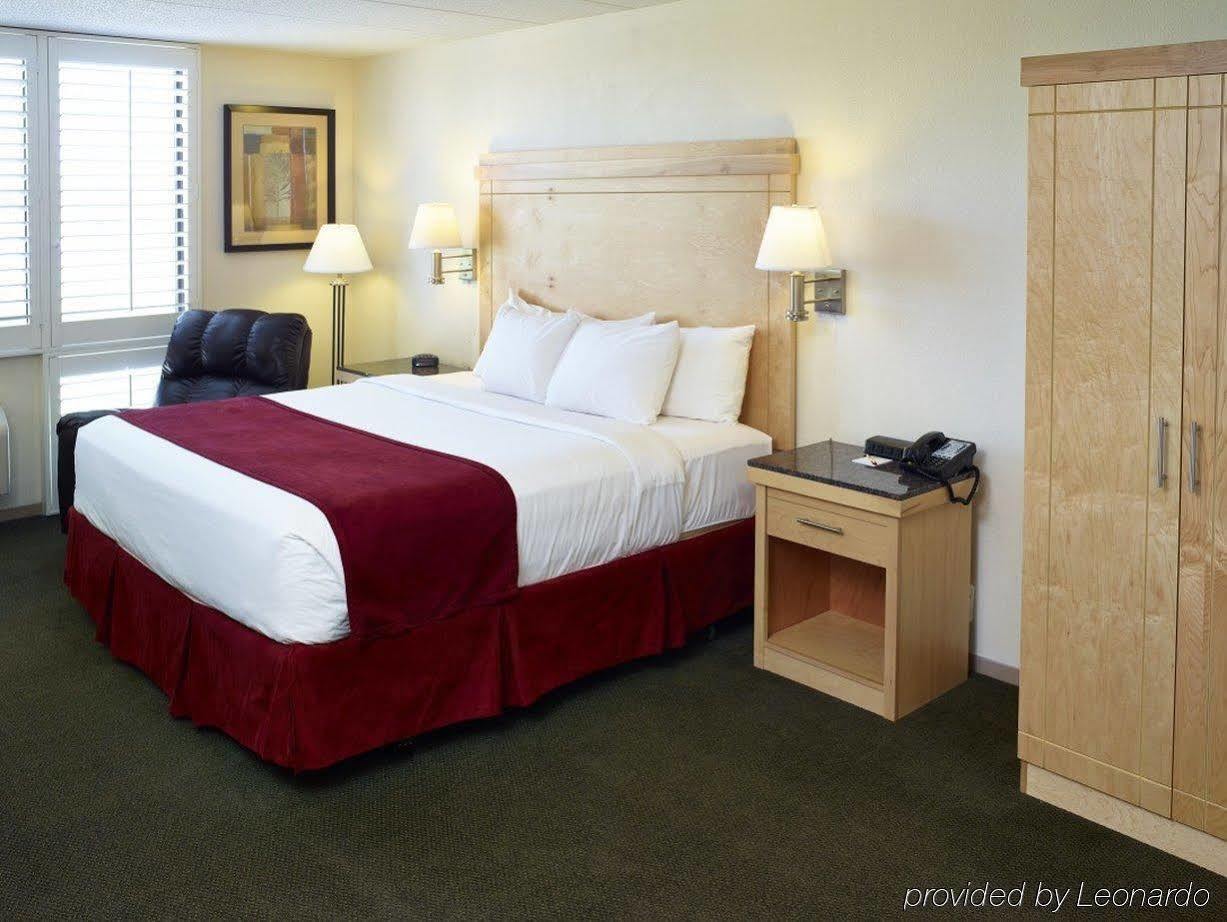 Livinn Hotel St Paul East / Maplewood Buitenkant foto